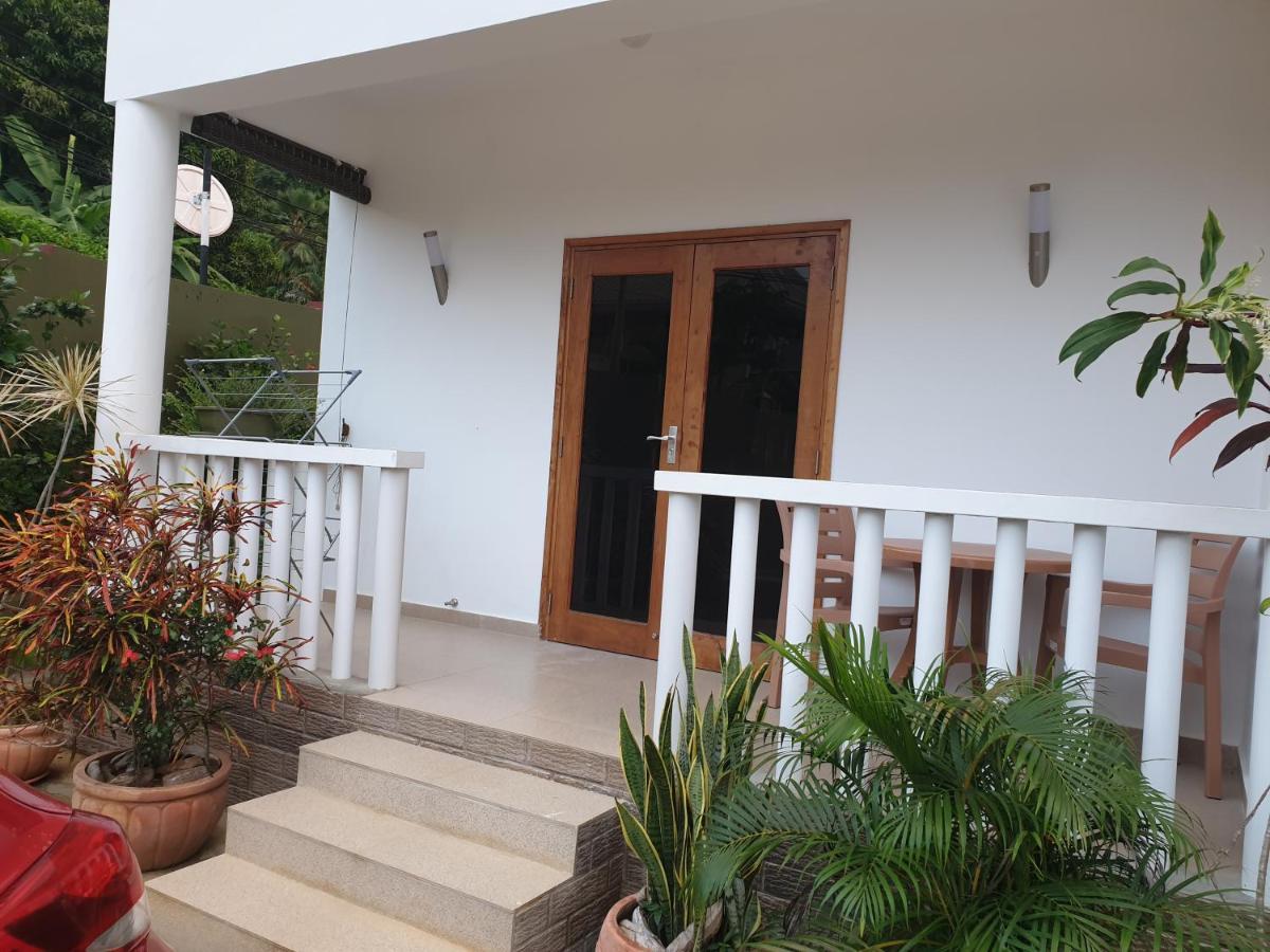 La Maison Hibiscus Beau Vallon  Extérieur photo