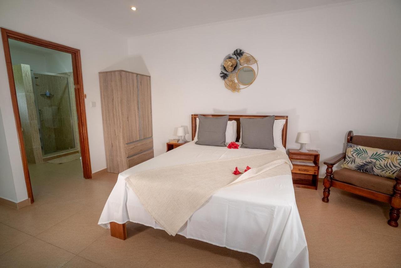 La Maison Hibiscus Beau Vallon  Extérieur photo
