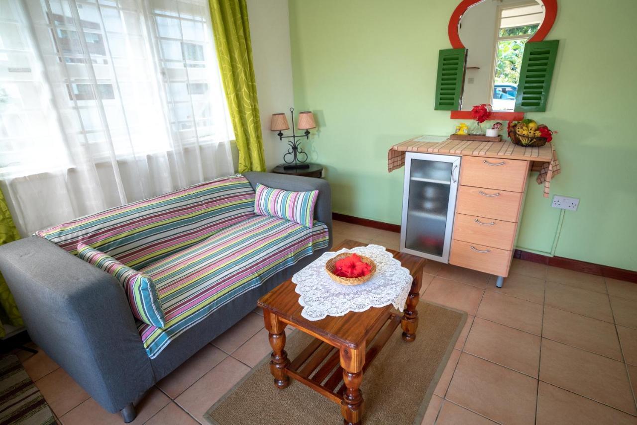 La Maison Hibiscus Beau Vallon  Extérieur photo