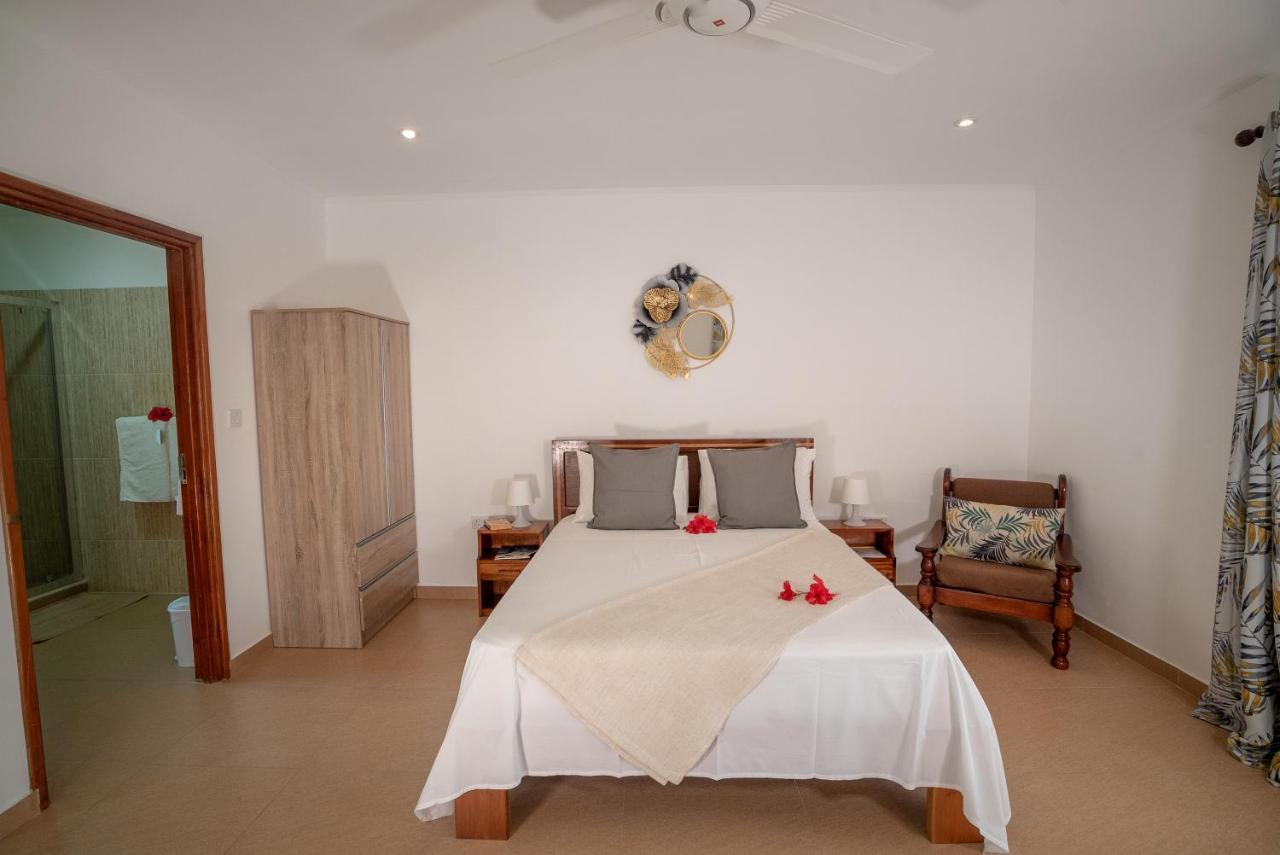 La Maison Hibiscus Beau Vallon  Extérieur photo