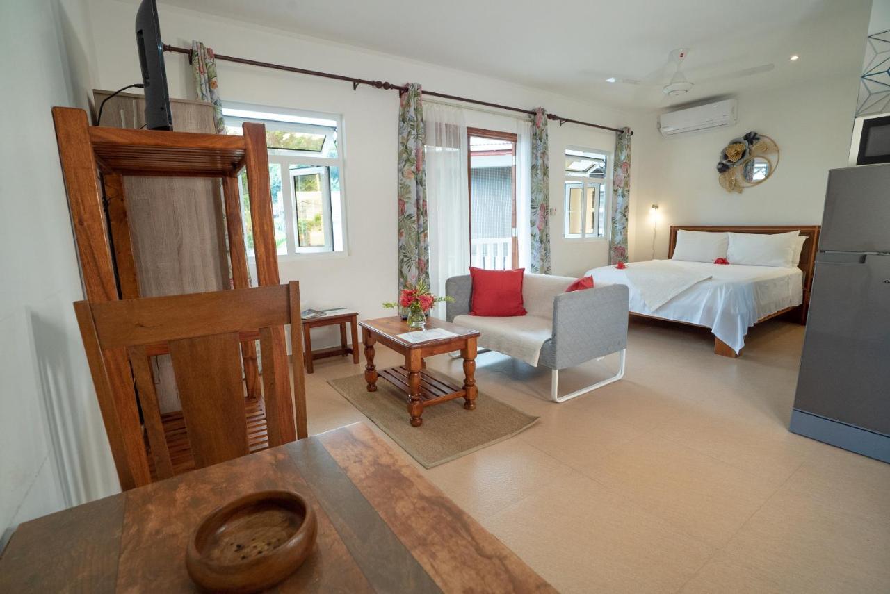 La Maison Hibiscus Beau Vallon  Extérieur photo