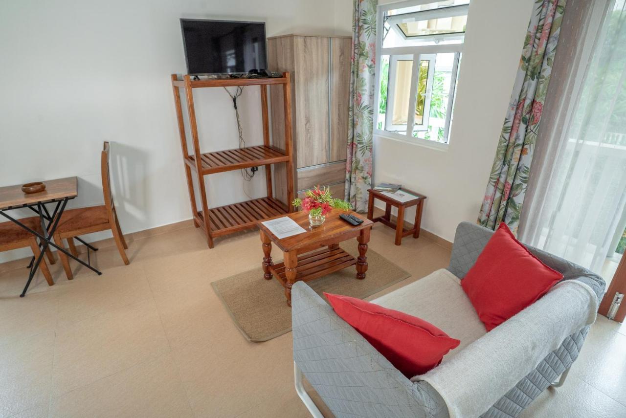 La Maison Hibiscus Beau Vallon  Extérieur photo